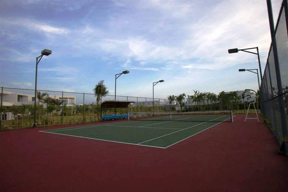 Sanctuary Residential Resort Community 붕타우 외부 사진